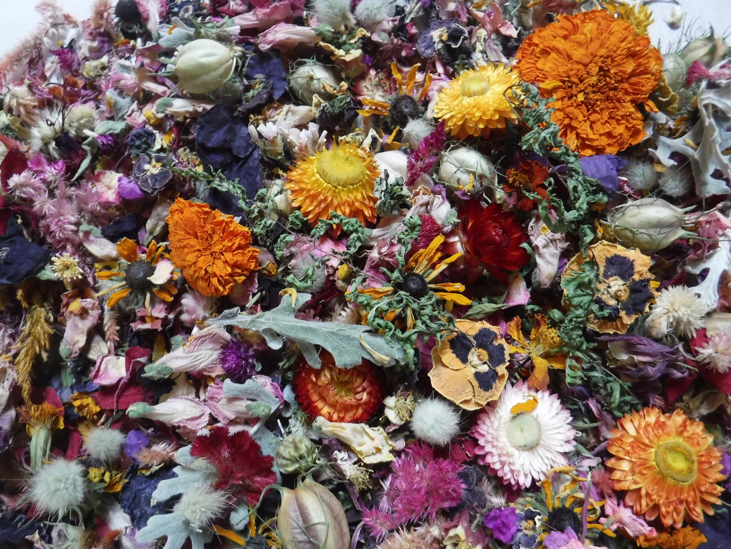 10 Cups Bulk Dried Flowers, Bowl Filler, Bulk Wedding Table Decor, Resin Flowers, Bulk Dried Flowers Mix, Bulk Flower, Table Flower Confetti