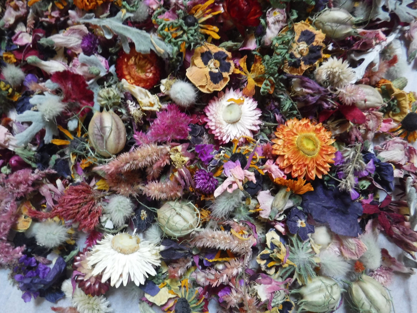 10 Cups Bulk Dried Flowers, Bowl Filler, Bulk Wedding Table Decor, Resin Flowers, Bulk Dried Flowers Mix, Bulk Flower, Table Flower Confetti