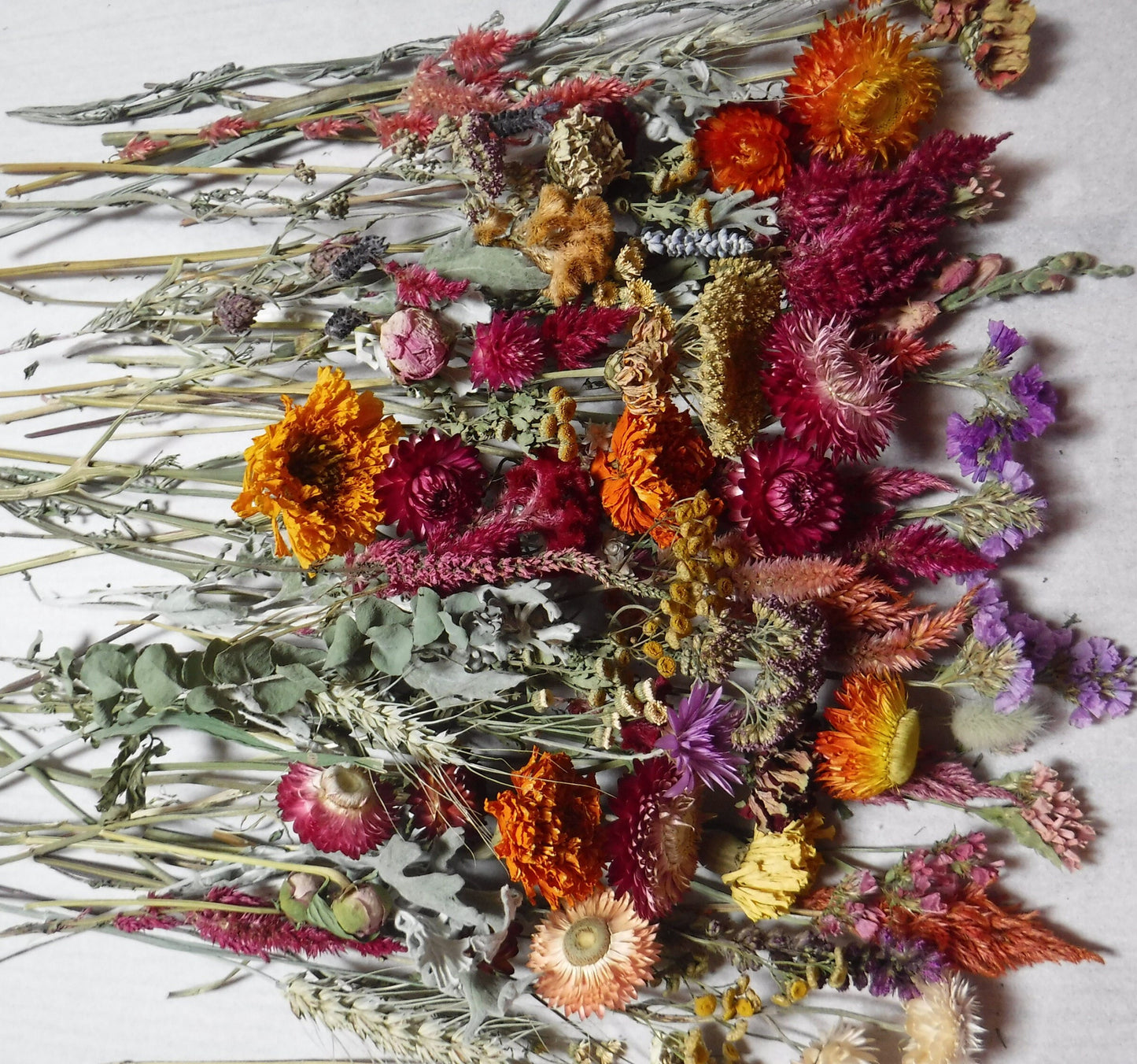 Dried Flower Box, Dried Flower Stems, DIY Wedding Decor, Vase Filler, Floral Home Decor, Bulk Dried Flowers, Craft Flowers, DIY Wreath, Gift
