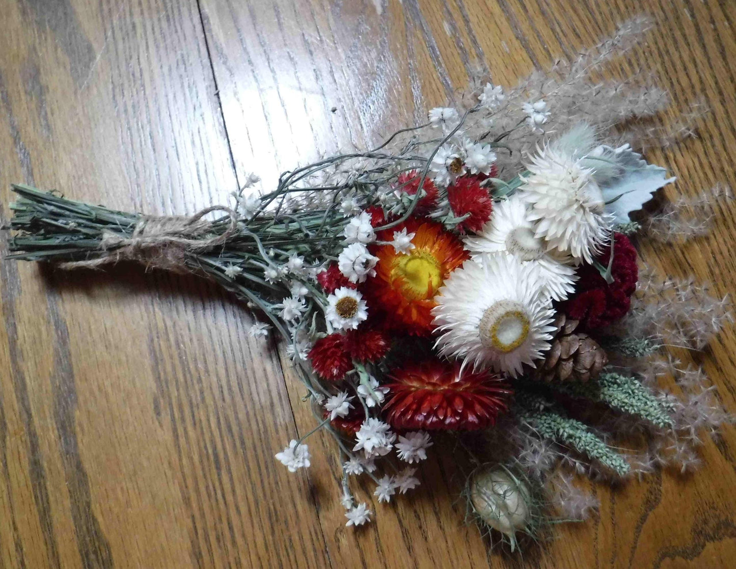 Winter Dried Flower Arrangement, Winter Dried Flower Bouquet, Christmas Dried Flower Arrangement, Christmas Dried Flower Bouquet, Xmas Decor