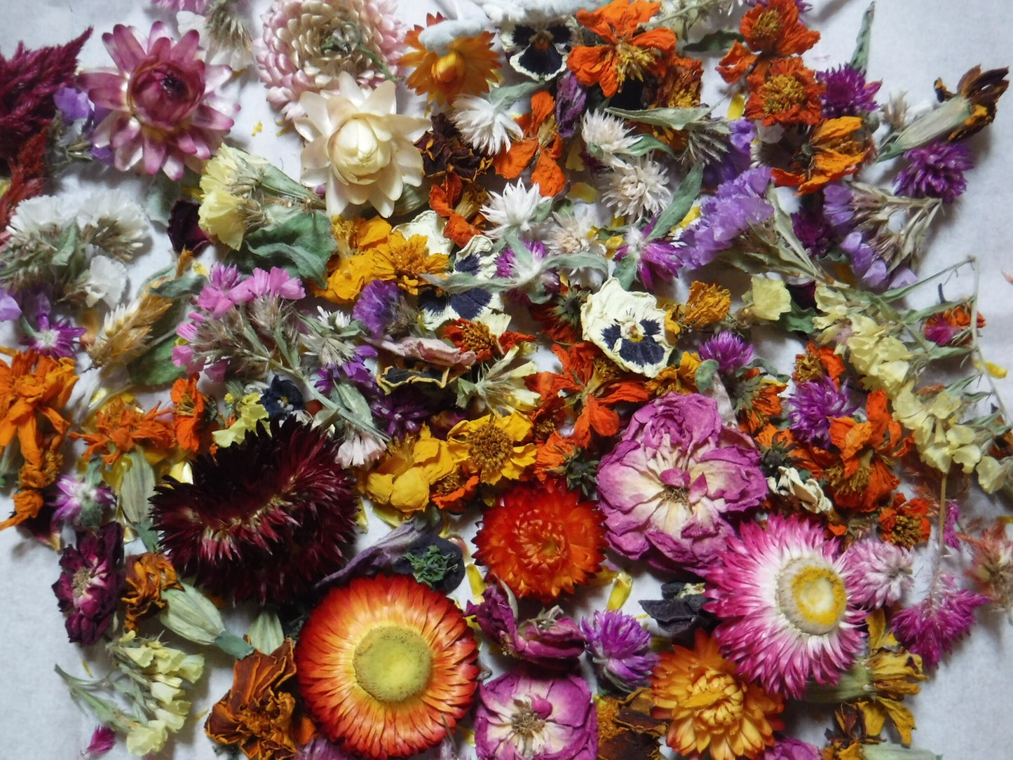 2 Cups Dried Flowers, Dried Plant Material, Loose Dried Flowers, Resin Flowers, Whole Dried Flower, Dry Craft Flowers, Bulk Dry Flowers